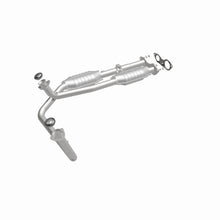 Load image into Gallery viewer, MagnaFlow Exhaust Products 23453 HM Grade Direct-Fit Catalytic Converter for Select Cadillac Escalade, Chevrolet C1500, Chevrolet C1500 Suburban, Chevrolet C2500, Chevrolet K1500, Chevrolet K1500 Suburban, Chevrolet Tahoe, GMC C1500, GMC C1500 Suburban,