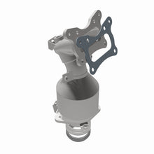 Load image into Gallery viewer, MagnaFlow Exhaust Products 5582781 California CARB Manifold Catalytic Converter for Select Honda CR-V