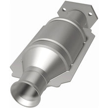 Load image into Gallery viewer, MagnaFlow Exhaust Products 22916 Standard Grade Direct-Fit Catalytic Converter for Select Volkswagen Vanagon
