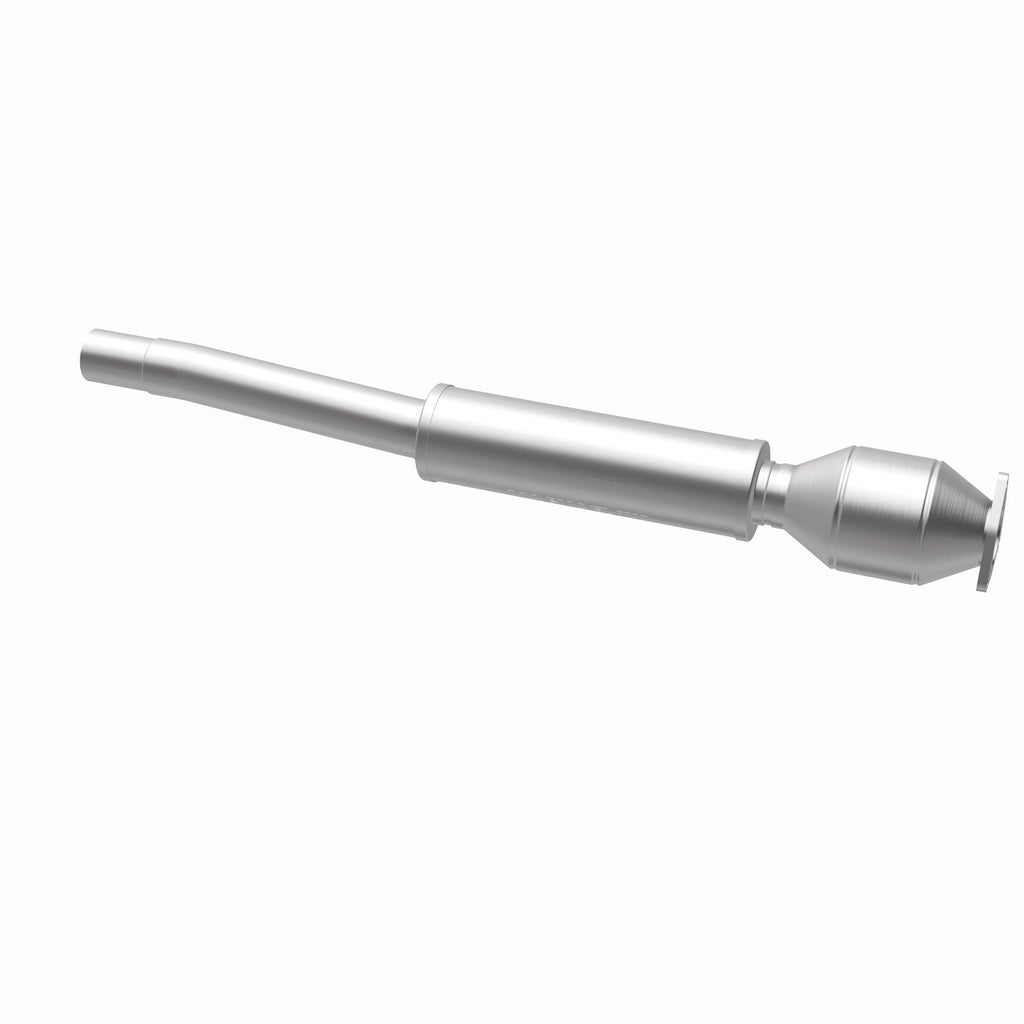 MagnaFlow Exhaust Products 49878 OEM Grade Direct-Fit Catalytic Converter for Select Volkswagen Phaeton