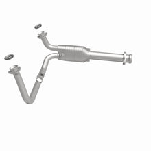 Load image into Gallery viewer, MagnaFlow Exhaust Products 23256 Standard Grade Direct-Fit Catalytic Converter for Select Chevrolet Blazer, Chevrolet C1500, Chevrolet C1500 Suburban, Chevrolet C2500, Chevrolet C2500 Suburban, Chevrolet K1500, Chevrolet K1500 Suburban, Chevrolet K2500,