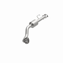Load image into Gallery viewer, MagnaFlow Exhaust Products 4551633 California CARB Direct-Fit Catalytic Converter for Select Isuzu Rodeo