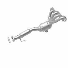 Load image into Gallery viewer, MagnaFlow Exhaust Products 5551444 California CARB Manifold Catalytic Converter for Select Ford Transit Connect