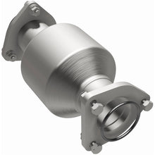 Load image into Gallery viewer, MagnaFlow Exhaust Products 5571476 California CARB Direct-Fit Catalytic Converter for Select Honda Accord