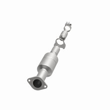 Load image into Gallery viewer, MagnaFlow Exhaust Products 5571924 California CARB Direct-Fit Catalytic Converter for Select Hyundai Accent, Hyundai Veloster, Kia Rio, Kia Soul