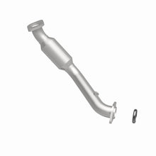 Load image into Gallery viewer, MagnaFlow Exhaust Products 5561999 California CARB Direct-Fit Catalytic Converter for Select Chevrolet Corvette