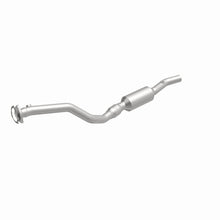 Load image into Gallery viewer, MagnaFlow Exhaust Products 4481658 California CARB Direct-Fit Catalytic Converter for Select Audi A4, Audi A4 Quattro, Volkswagen Passat