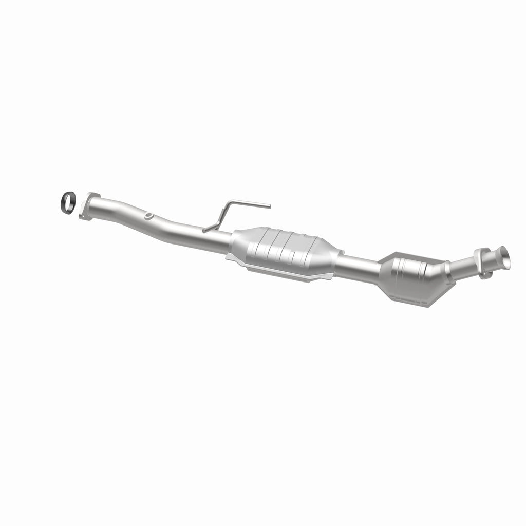 MagnaFlow Exhaust Products 51733 OEM Grade Direct-Fit Catalytic Converter for Select Ford Ranger, Mazda B2500