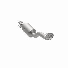 Load image into Gallery viewer, MagnaFlow Exhaust Products 5461768 California CARB Direct-Fit Catalytic Converter for Select Honda Fit