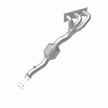 Load image into Gallery viewer, MagnaFlow Exhaust Products 5531718 California CARB Manifold Catalytic Converter for Select BMW Z4