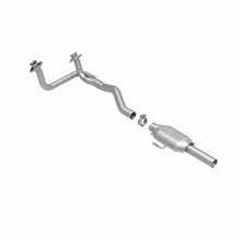 Load image into Gallery viewer, MagnaFlow Exhaust Products 93314 Standard Grade Direct-Fit Catalytic Converter for Select Ford E-150 Econoline, Ford E-150 Econoline Club Wagon, Ford E-250 Econoline