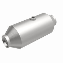 Load image into Gallery viewer, MagnaFlow Exhaust Products 51366 OEM Grade Universal Catalytic Converter for Select Cadillac Escalade, Cadillac Escalade ESV, Chevrolet Silverado 1500, Chevrolet Silverado LTD, Chevrolet Suburban, Chevrolet Tahoe, Ford E-250, Ford E-350 Super Duty, Ford