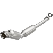 Load image into Gallery viewer, MagnaFlow Exhaust Products 5411011 California CARB Direct-Fit Catalytic Converter for Select Ford Crown Victoria, Lincoln Town Car, Mercury Grand Marquis