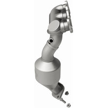 Load image into Gallery viewer, MagnaFlow Exhaust Products 51540 OEM Grade Manifold Catalytic Converter for Select Toyota Highlander