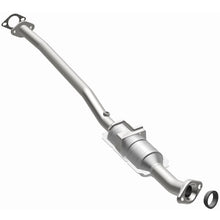 Load image into Gallery viewer, MagnaFlow Exhaust Products 24990 HM Grade Direct-Fit Catalytic Converter for Select Chevrolet Metro, Geo Metro, Suzuki Swift