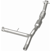 Load image into Gallery viewer, MagnaFlow Exhaust Products 4583744 California CARB Direct-Fit Catalytic Converter for Select Ford F-150