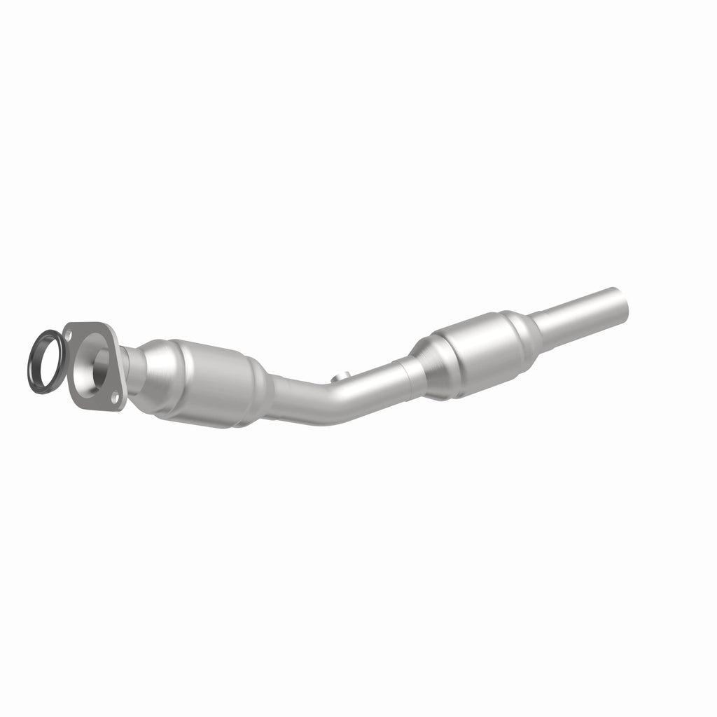 MagnaFlow Exhaust Products 49461 OEM Grade Direct-Fit Catalytic Converter for Select Pontiac Vibe, Toyota Corolla, Toyota Matrix