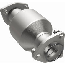 Load image into Gallery viewer, MagnaFlow Exhaust Products 6571476 California CARB Direct-Fit Catalytic Converter for Select Honda Accord
