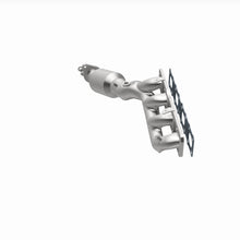 Load image into Gallery viewer, MagnaFlow Exhaust Products 4451501 California CARB Manifold Catalytic Converter for Select Nissan TITAN
