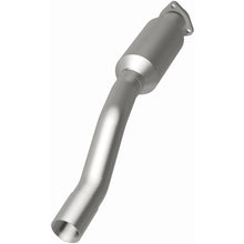Load image into Gallery viewer, MagnaFlow Exhaust Products 3322949 California CARB Direct-Fit Catalytic Converter for Select Volvo 740, Volvo 745, Volvo 760, Volvo 940
