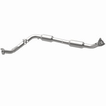 Load image into Gallery viewer, MagnaFlow Exhaust Products 5582571 California CARB Direct-Fit Catalytic Converter for Select Toyota Tundra