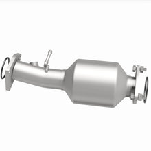 Load image into Gallery viewer, MagnaFlow Exhaust Products 5571293 California CARB Direct-Fit Catalytic Converter for Select Honda CR-V