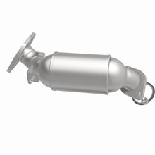 Load image into Gallery viewer, MagnaFlow Exhaust Products 22-009 OEM Grade Manifold Catalytic Converter for Select Lexus RX350, Lexus RX350L, Toyota Highlander, Toyota Sienna