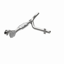 Load image into Gallery viewer, MagnaFlow Exhaust Products 93629 HM Grade Direct-Fit Catalytic Converter for Select Ford Expedition, Ford F-150, Ford F-150 Heritage