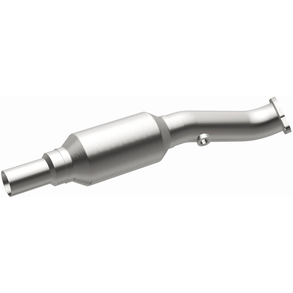 MagnaFlow Exhaust Products 49501 OEM Grade Semi-Direct Fit Catalytic Converter for Select Pontiac Vibe, Toyota Corolla, Toyota Matrix