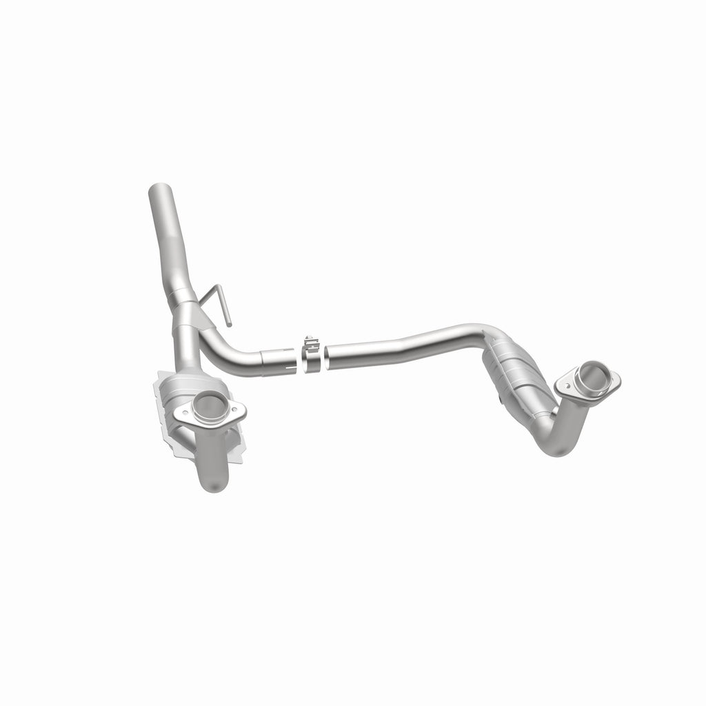MagnaFlow Exhaust Products 49187 OEM Grade Direct-Fit Catalytic Converter for Select Dodge Nitro, Jeep Liberty