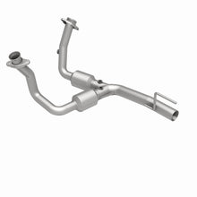 Load image into Gallery viewer, MagnaFlow Exhaust Products 447191 California CARB Direct-Fit Catalytic Converter for Select Jeep Grand Cherokee
