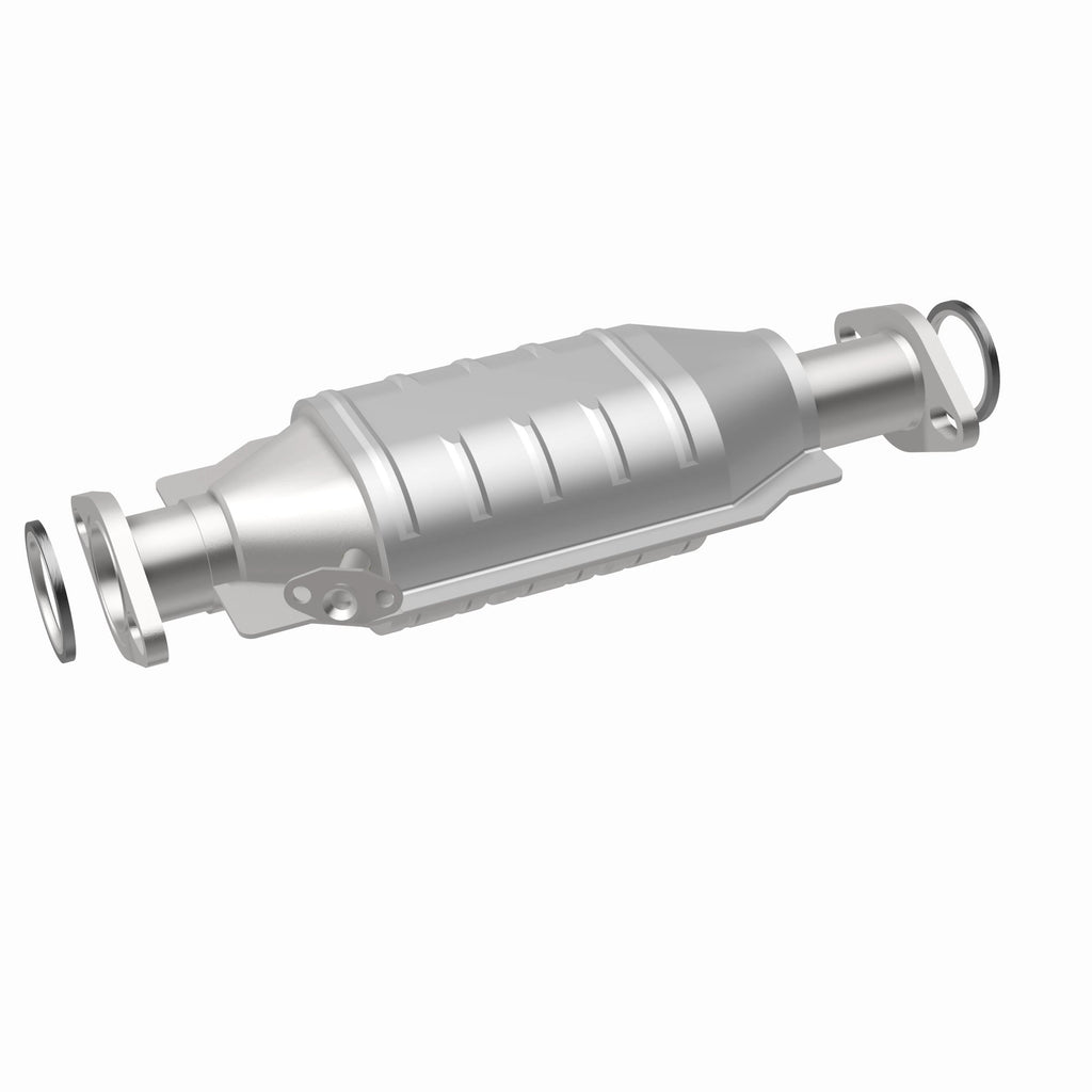 MagnaFlow Exhaust Products 23895 Standard Grade Direct-Fit Catalytic Converter for Select Toyota Pickup