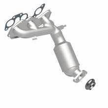 Load image into Gallery viewer, MagnaFlow Exhaust Products 52556 OEM Grade Manifold Catalytic Converter for Select Toyota Sienna