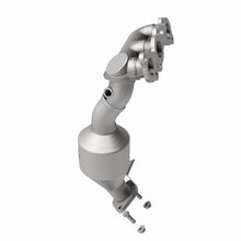 Load image into Gallery viewer, MagnaFlow Exhaust Products 51540 OEM Grade Manifold Catalytic Converter for Select Toyota Highlander