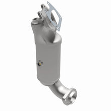 Load image into Gallery viewer, MagnaFlow Exhaust Products 5551120 California CARB Manifold Catalytic Converter for Select Chrysler Town &amp; Country, Dodge Grand Caravan, Dodge Journey, Ram C/V, Volkswagen Routan