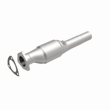 Load image into Gallery viewer, MagnaFlow Exhaust Products 22931 HM Grade Direct-Fit Catalytic Converter for Select Volkswagen Cabrio, Volkswagen Corrado, Volkswagen Golf, Volkswagen Jetta, Volkswagen Passat