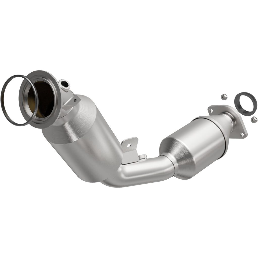 MagnaFlow Exhaust Products 280754 OEM Grade Direct-Fit Catalytic Converter for Select Toyota Sequoia, Toyota Tundra