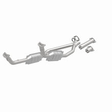 Load image into Gallery viewer, MagnaFlow Exhaust Products 23821 Standard Grade Direct-Fit Catalytic Converter for Select Land Rover Range Rover