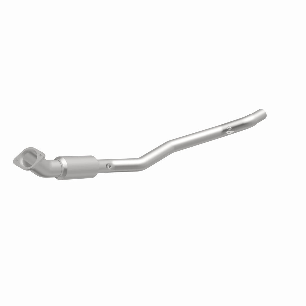 MagnaFlow Exhaust Products 21-539 OEM Grade Direct-Fit Catalytic Converter for Select Chrysler 300, Dodge Charger, Dodge Magnum