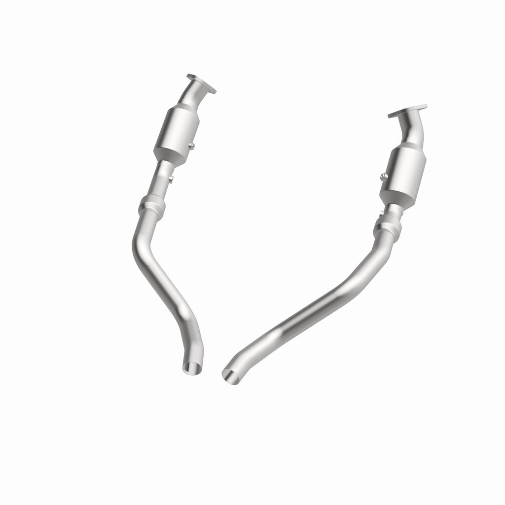 MagnaFlow Exhaust Products 16421 OEM Grade Direct-Fit Catalytic Converter for Select Chrysler 300, Dodge Challenger, Dodge Charger, Dodge Magnum