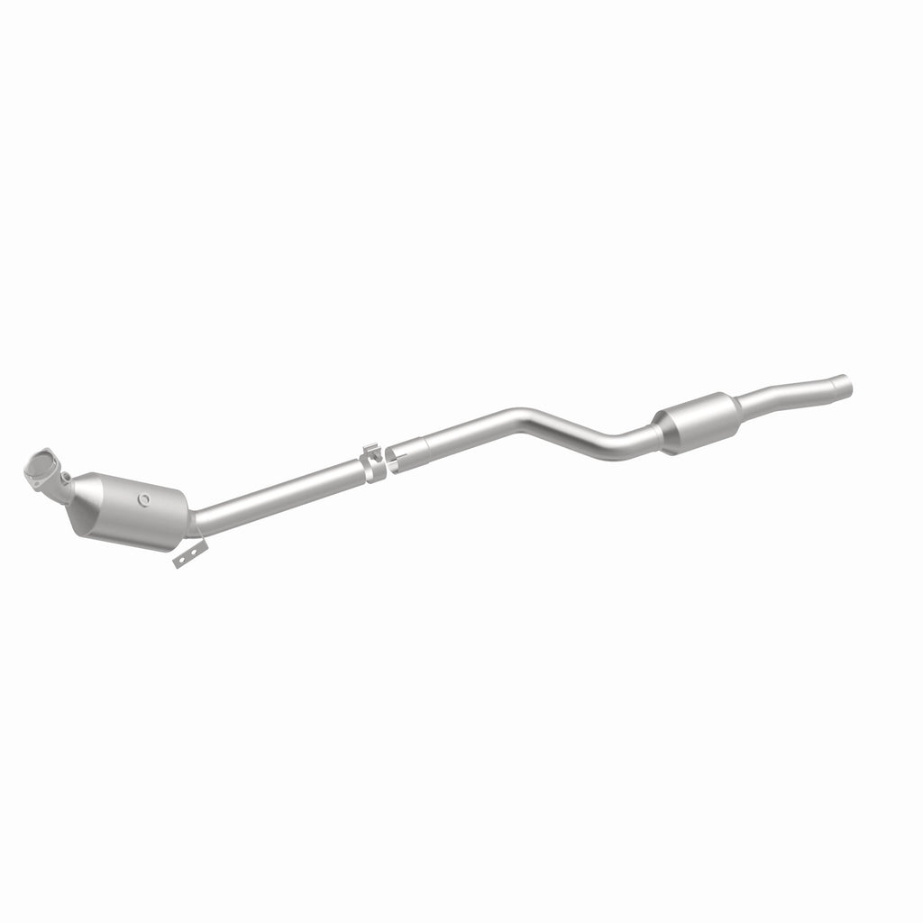 MagnaFlow Exhaust Products 21-437 OEM Grade Direct-Fit Catalytic Converter for Select Mercedes-Benz C300, Mercedes-Benz C350, Mercedes-Benz E350