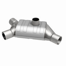 Load image into Gallery viewer, MagnaFlow Exhaust Products 337002 California CARB Universal Catalytic Converter for Select Subaru DL, Subaru GL, Subaru GL-10, Subaru Legacy, Subaru Loyale, Subaru Standard, Subaru XT