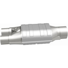 Load image into Gallery viewer, MagnaFlow Exhaust Products 99047HM HM Grade Universal Catalytic Converter for Select Chevrolet Express 1500, Chevrolet Express 2500, GMC Savana 1500, GMC Savana