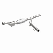 Load image into Gallery viewer, MagnaFlow Exhaust Products 23345 HM Grade Direct-Fit Catalytic Converter for Select Ford Expedition, Ford F-150, Ford F-250