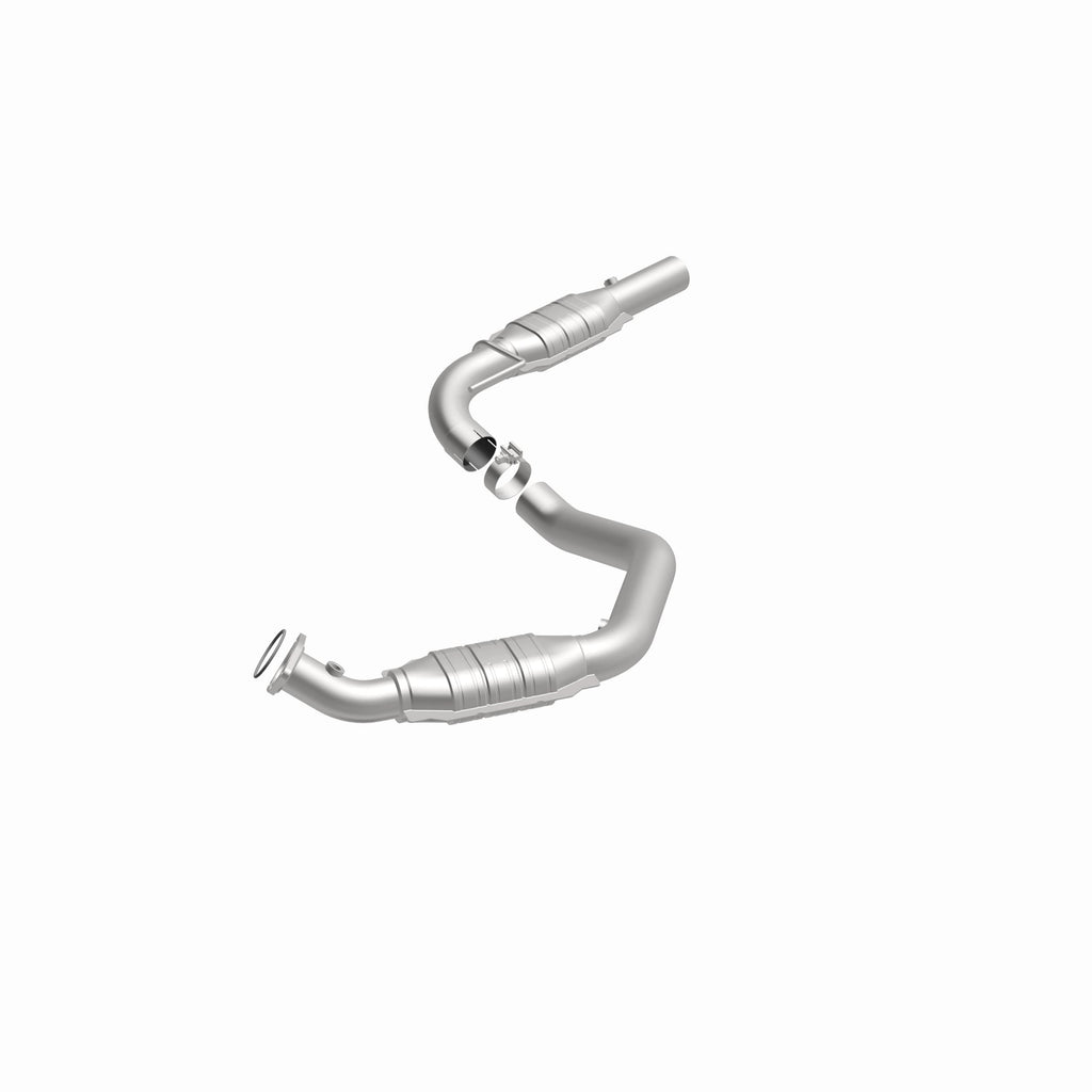 MagnaFlow Exhaust Products 5582524 California CARB Direct-Fit Catalytic Converter for Select Chevrolet Express 2500, Chevrolet Express 3500, GMC Savana 2500, GMC Savana