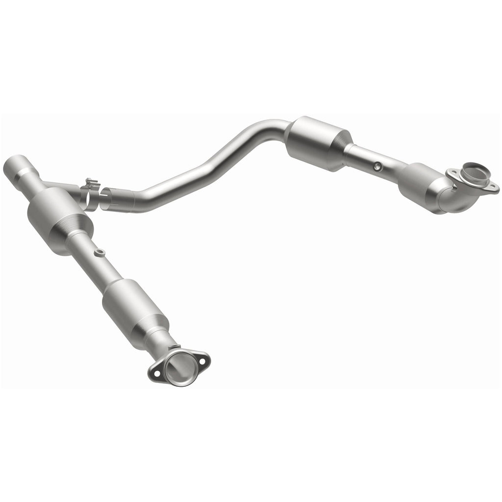 MagnaFlow Exhaust Products 5481439 California CARB Direct-Fit Catalytic Converter for Select Ford E-250, Ford E-350 Club Wagon, Ford E-350 Super Duty