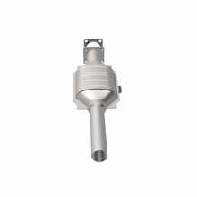 Load image into Gallery viewer, MagnaFlow Exhaust Products 23224 Standard Grade Direct-Fit Catalytic Converter for Select Jeep Cherokee, Jeep Comanche, Jeep Wagoneer