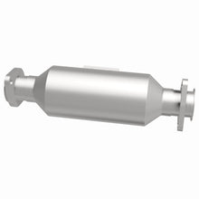 Load image into Gallery viewer, MagnaFlow Exhaust Products 4481876 California CARB Direct-Fit Catalytic Converter for Select Hyundai Elantra, Hyundai Tiburon
