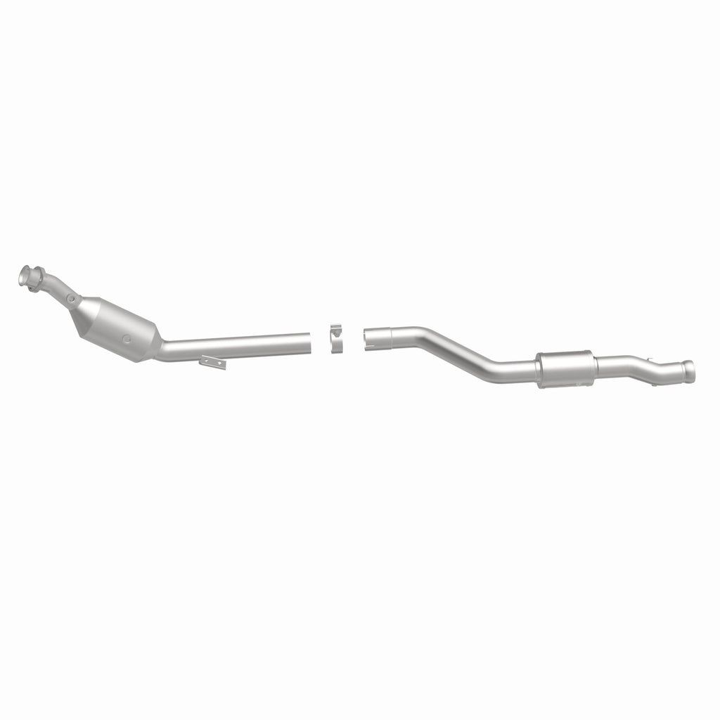 MagnaFlow Exhaust Products 21-570 OEM Grade Direct-Fit Catalytic Converter for Select Mercedes-Benz CL550, Mercedes-Benz S550