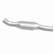 Load image into Gallery viewer, MagnaFlow Exhaust Products 23289 Standard Grade Direct-Fit Catalytic Converter for Select Dodge B100, Dodge B150, Dodge B200, Dodge B250, Dodge B300, Dodge B350, Plymouth PB100, Plymouth PB150, Plymouth PB200, Plymouth PB250, Plymouth PB300, Plymouth